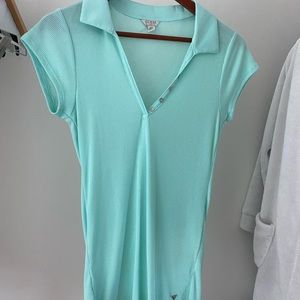 Like New, Guess t shirt with collar